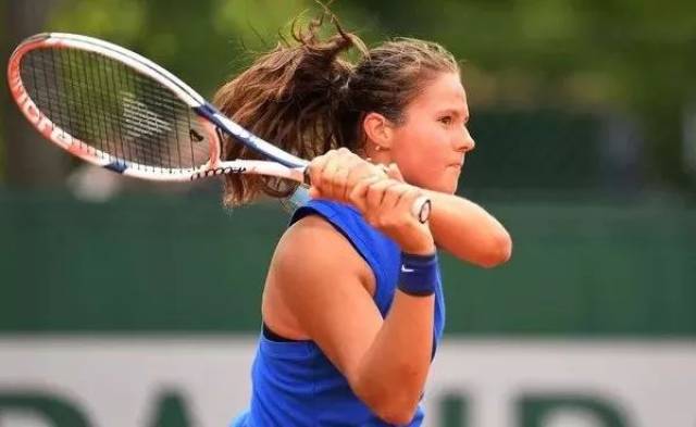 冲击美加墨最后一块拼图！塞尔吉尼奥亮相国足.